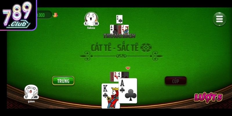 Cách chơi game bài Catte giữ bài cho vòng quyết định